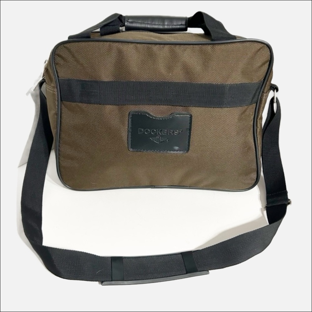 Dockers Double Compartment Carryon Travel Suitcase Bag Adjustable Shoulder Strap